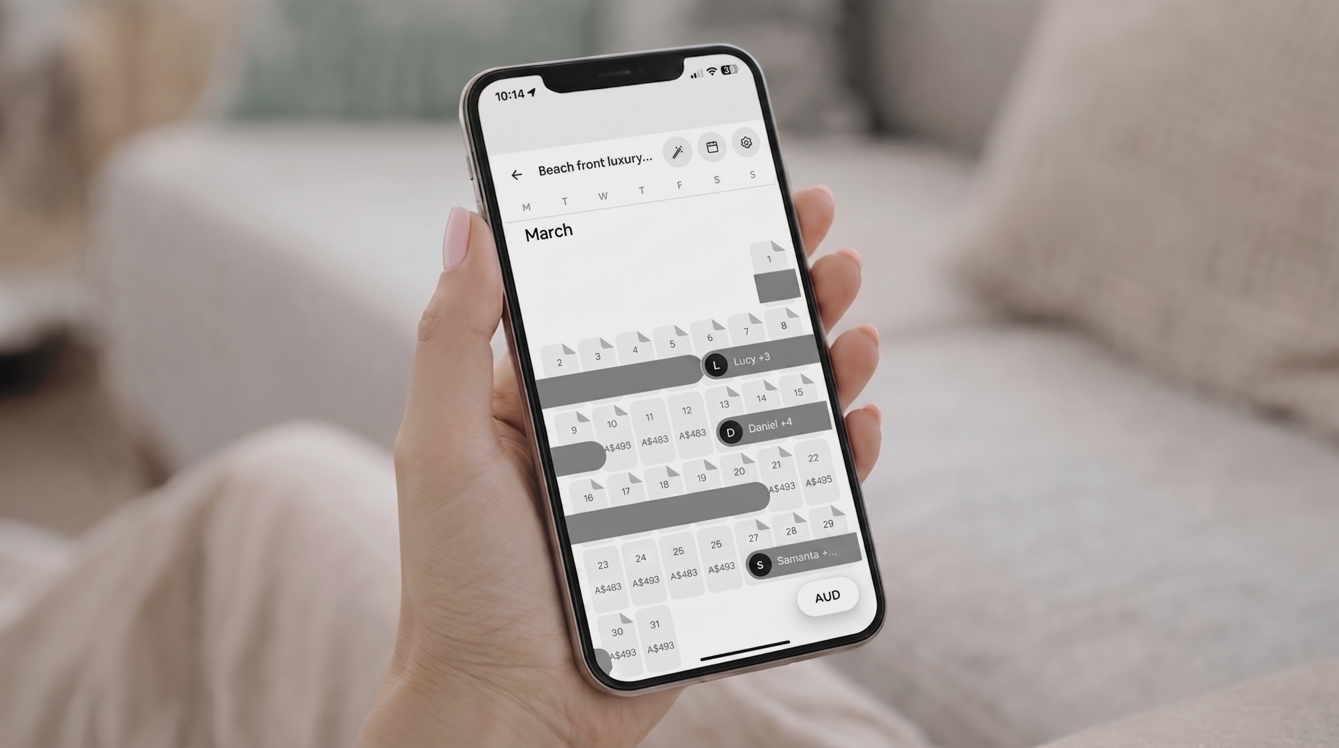 Holiday rental performance and pricing strategy